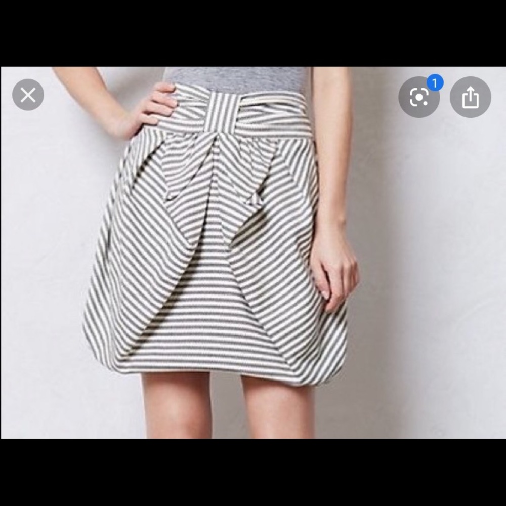 Eva Franco White and Gray Striped Mini Skirt